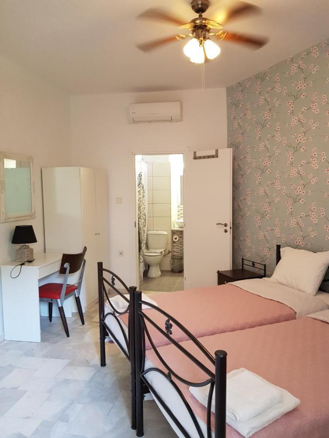 Nomads Rooms ตริกาลา ภายนอก รูปภาพ