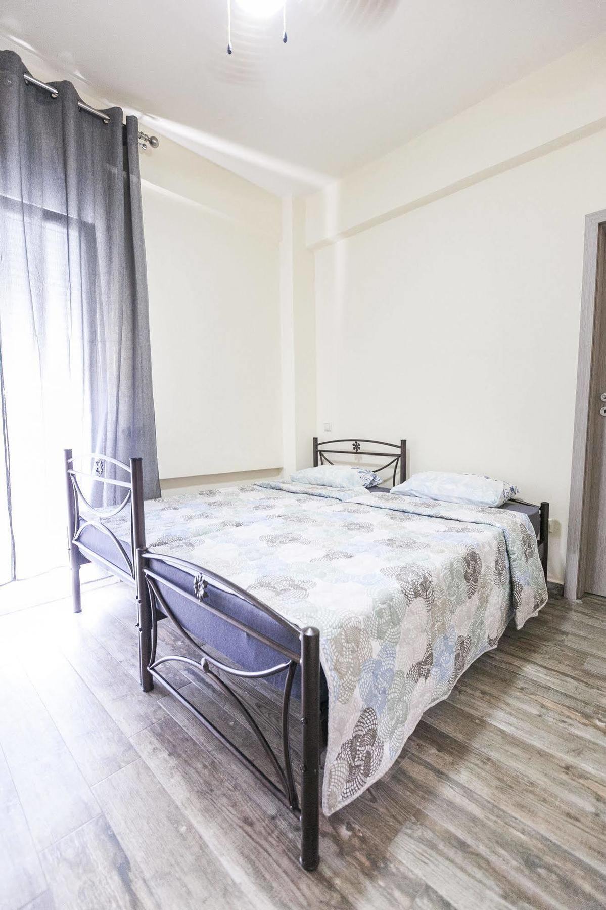 Nomads Rooms ตริกาลา ภายนอก รูปภาพ